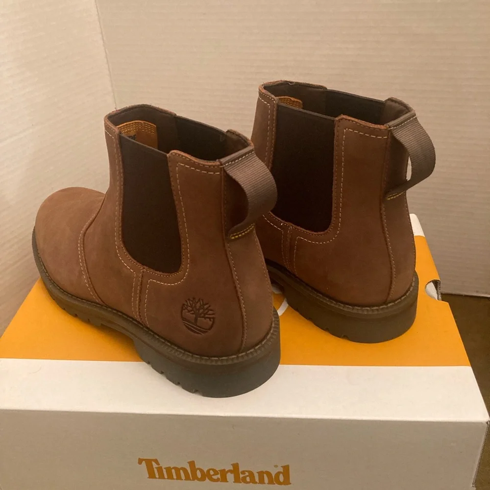 Timberland  Brown Chelsea Boots